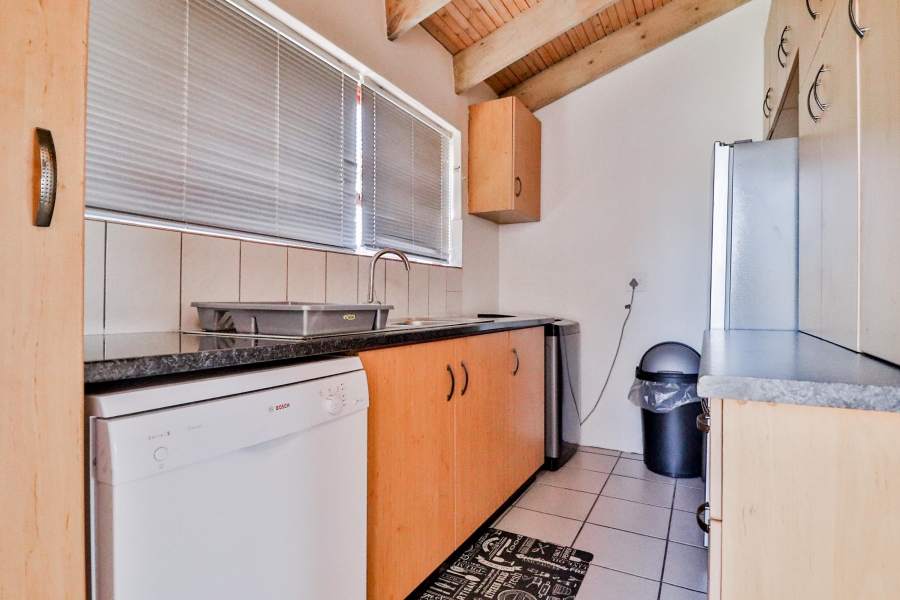 6 Bedroom Property for Sale in Country Club Western Cape